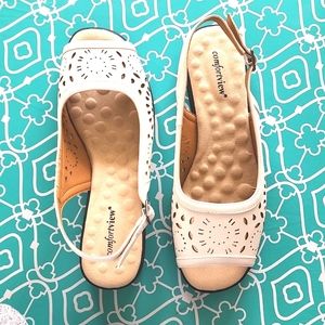 Comfortview open toe white slingback shoes 9-1/2